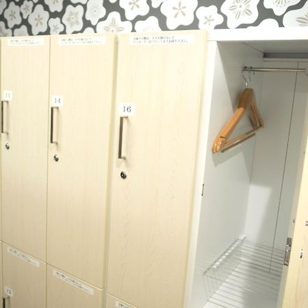 Capsule Hotel Hatagoya Токіо Екстер'єр фото