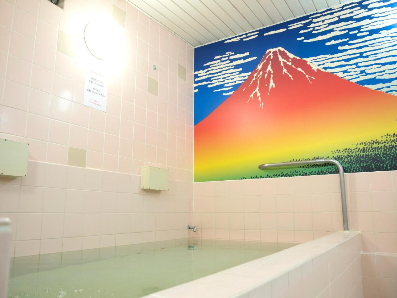 Capsule Hotel Hatagoya Токіо Екстер'єр фото